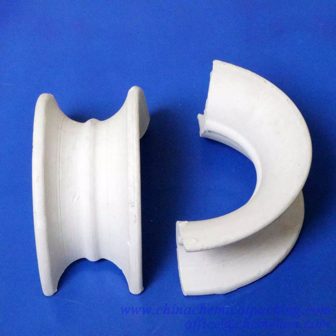 Chemshun-Ceramics-ceramic-saddle-ring-manufacturer.